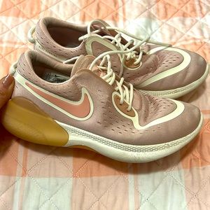 Women nike shoes